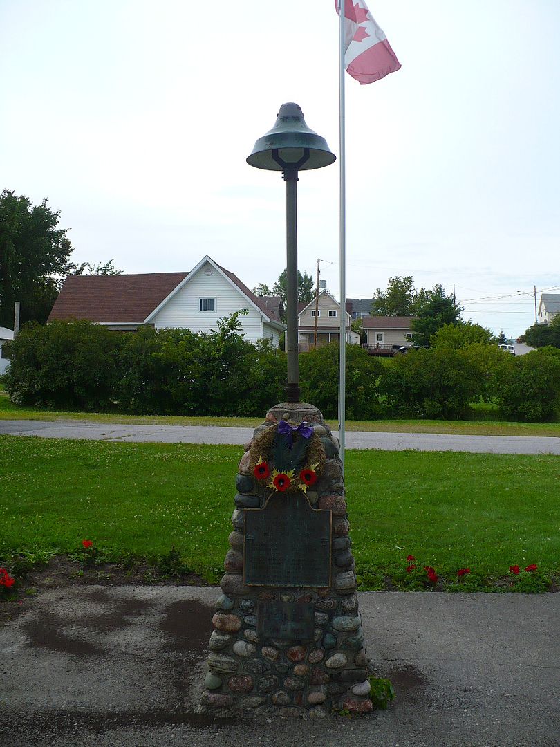 Ontario War Memorials Cache Bay